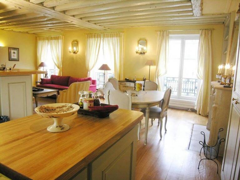 Beautiful 2 Bdrm- In The Heart Of The Marais *